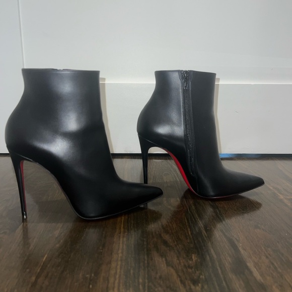 BNIB LOUBOUTIN So Kate Booty size 37.5 - Picture 13 of 15